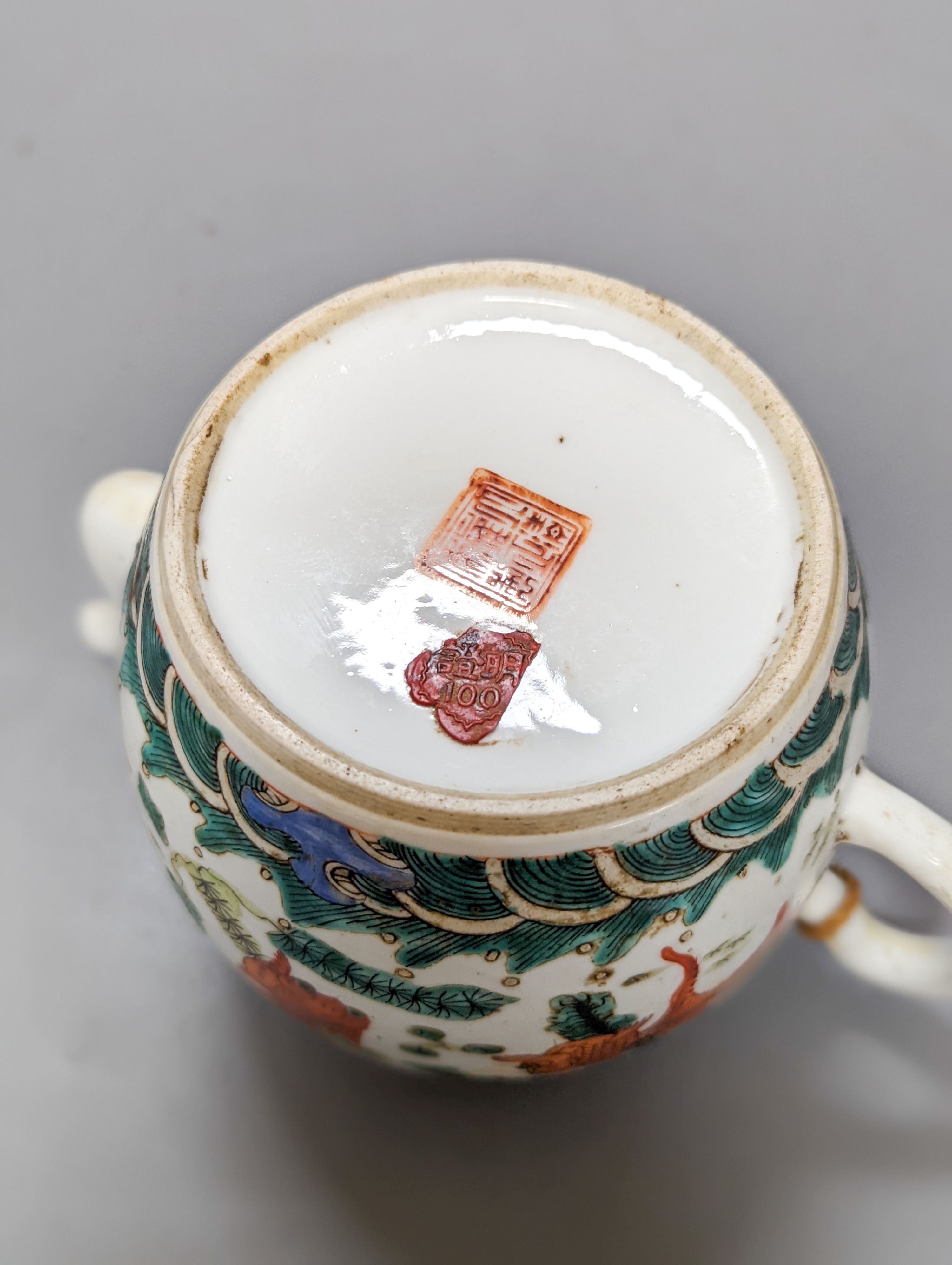 A Chinese ‘goldfish’ enamelled porcelain teapot and cover, 14cm